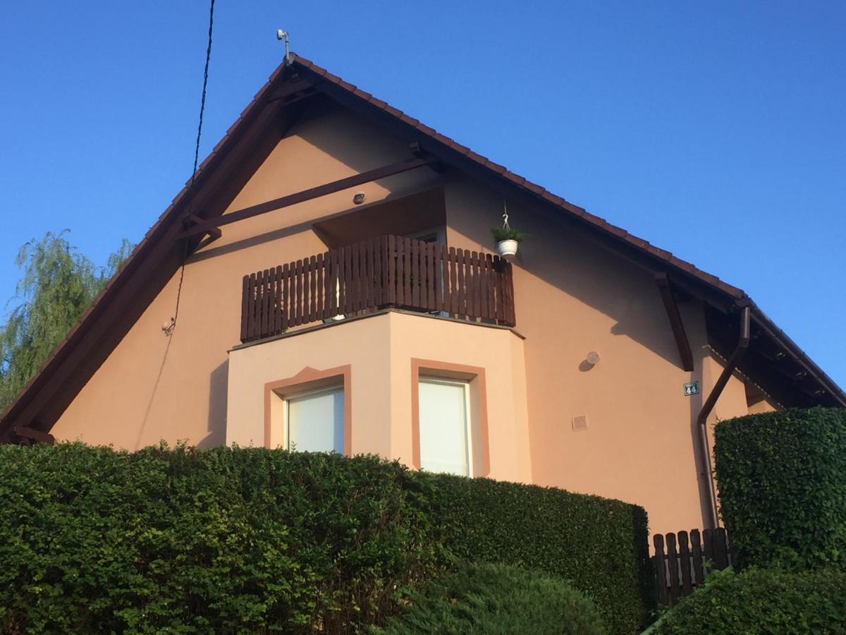 Baranya Apartment Ata